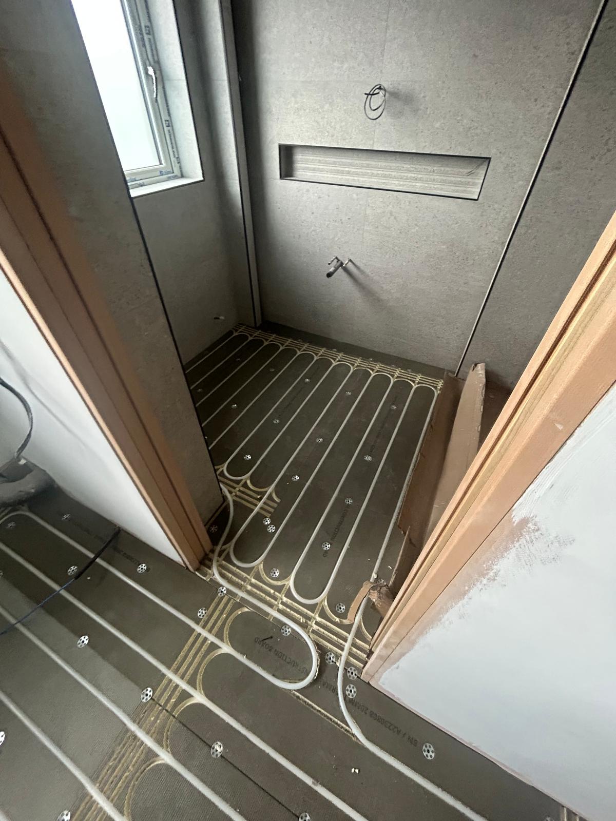 Underfloor heating installation